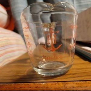 Anchor hocking vintage glass measuring cup